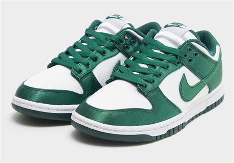 nike dunk low groen